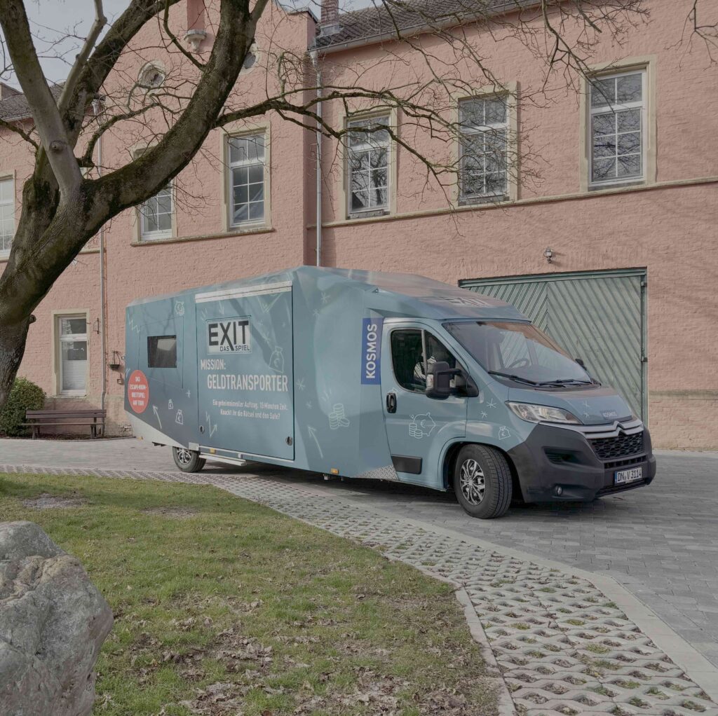 EXIT Bus